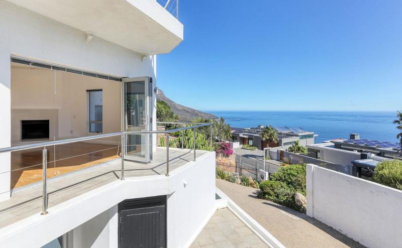 4 Bedroom Property for Sale in Camps Bay Western Cape